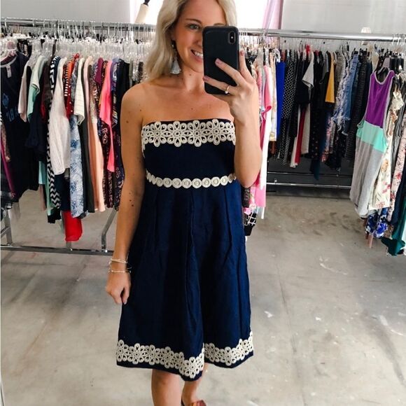 Lilly Pulitzer Betsey Navy and Gold Jacquard Strapless Dress Size 2 - Picture 8 of 16